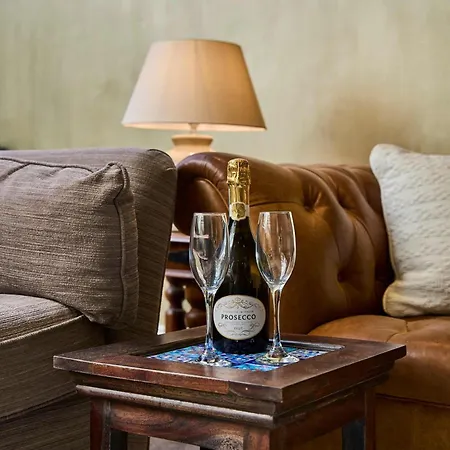 1 The Kings Within The Walls *