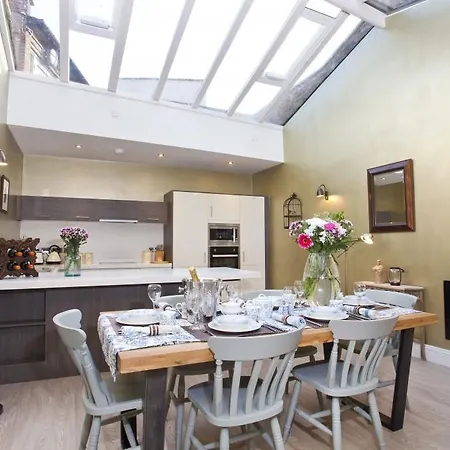 Holiday home 1 The Kings Within The Walls York