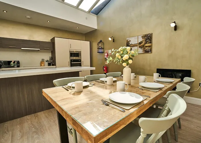 1 The Kings Within The Walls * يورك