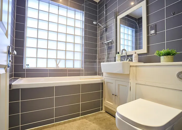 1 The Kings Within The Walls *