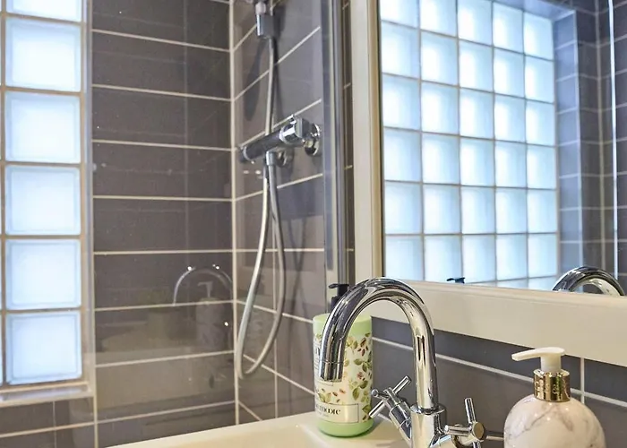 1 The Kings Within The Walls *