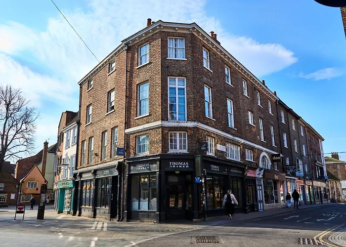 1 The Kings Within The Walls يورك